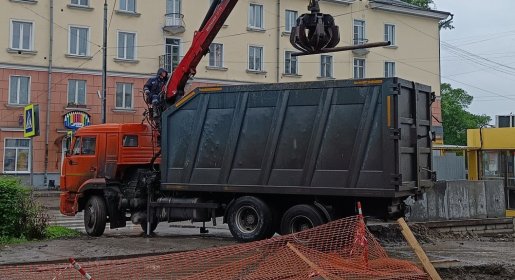 Ломовоз Услуги ломовозов от 2500 руб/час за смену взять в аренду, заказать, цены, услуги - Обь