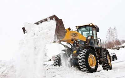 Уборка и вывоз снега спецтехникой - Новосибирск, цены, предложения специалистов