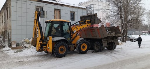 Поиск техники для вывоза строительного мусора стоимость услуг и где заказать - Новосибирск
