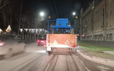 Уборка улиц и дорог спецтехникой и дорожными уборочными машинами - Новосибирск, цены, предложения специалистов